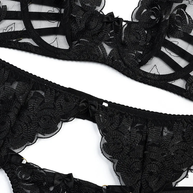 Cassandra's | 3-Piece Lingerie Set